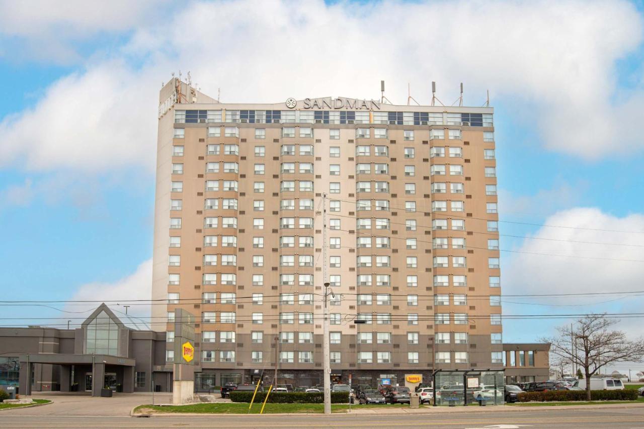 Sandman Signature Mississauga Hotel Екстер'єр фото