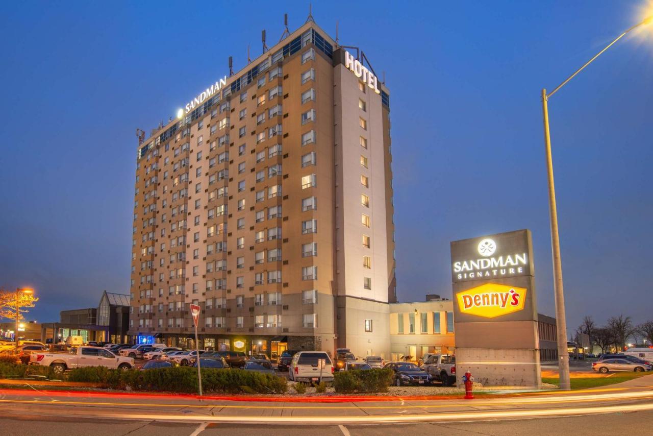 Sandman Signature Mississauga Hotel Екстер'єр фото